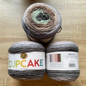 Lion Brand Cupcake Yarn - Mint Chip